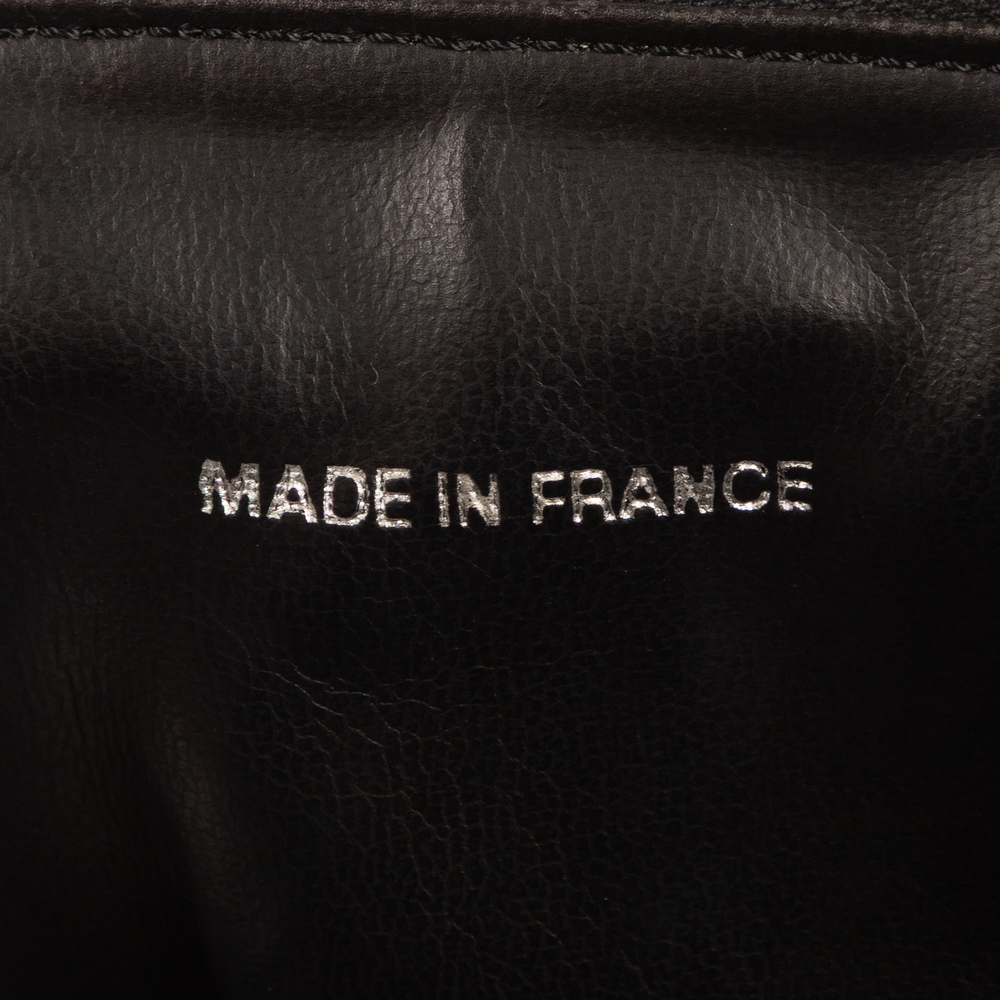 Chanel CC Tall Vanity Case - Picture 10 of 11